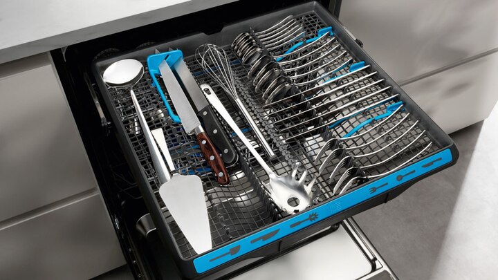 Space for all your utensils with Electrolux MaxiFlex