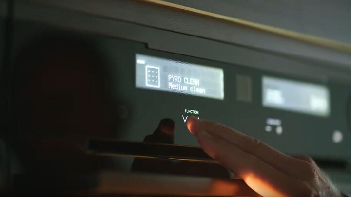 Pyrolytic Cleaning Oven